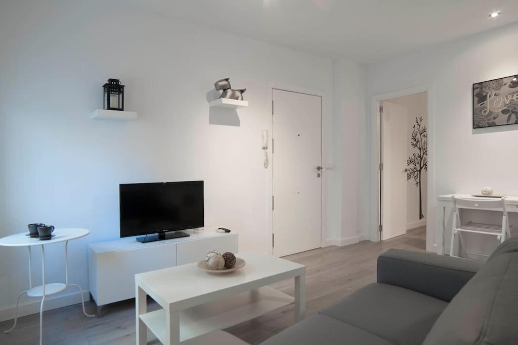 מאלגה Moderno Apartamento En Plaza Merced מראה חיצוני תמונה