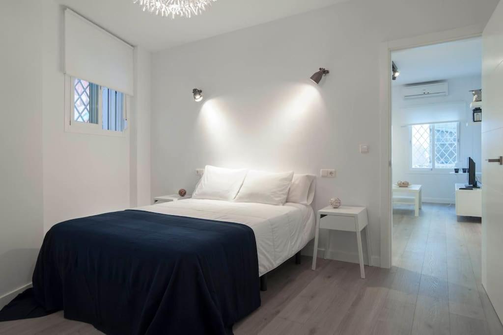 מאלגה Moderno Apartamento En Plaza Merced מראה חיצוני תמונה